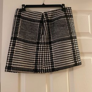 Theory Black and White Striped Skirt